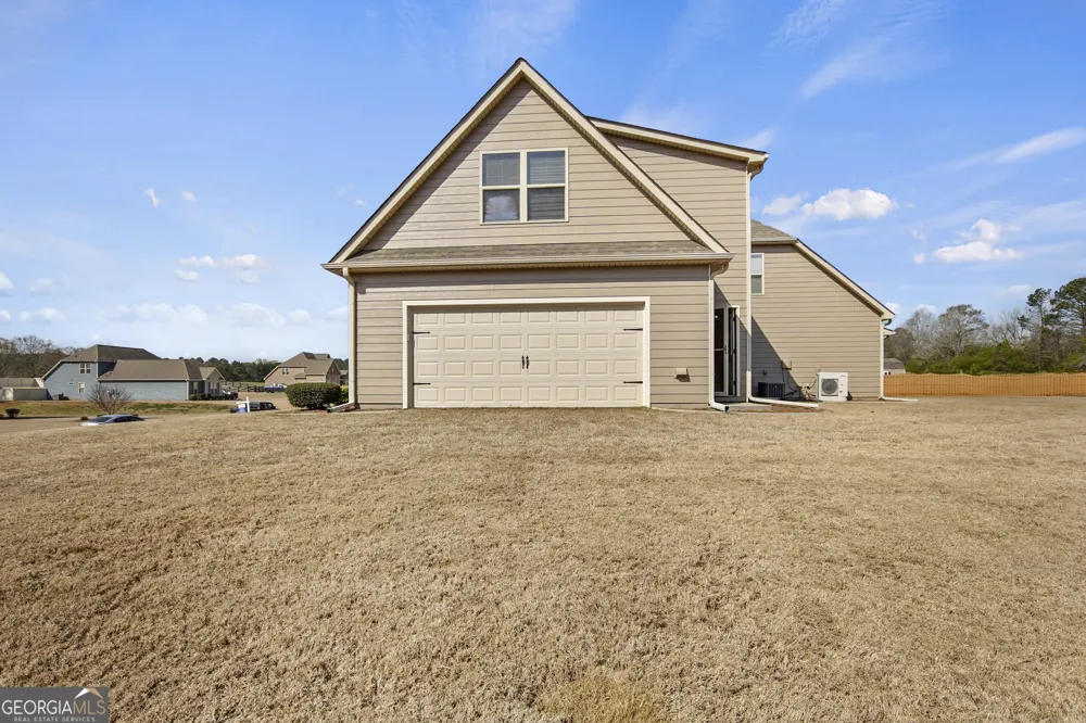 110 Moreland Oaks DR Moreland, GA 30259