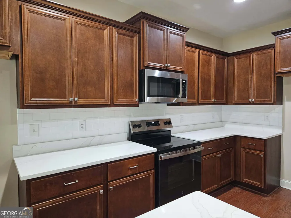 110 Moreland Oaks DR Moreland, GA 30259