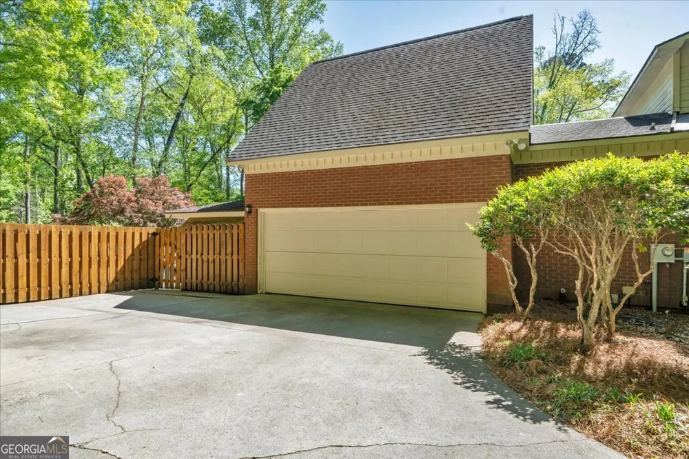 110 Kenneth DR Dublin, GA 31021