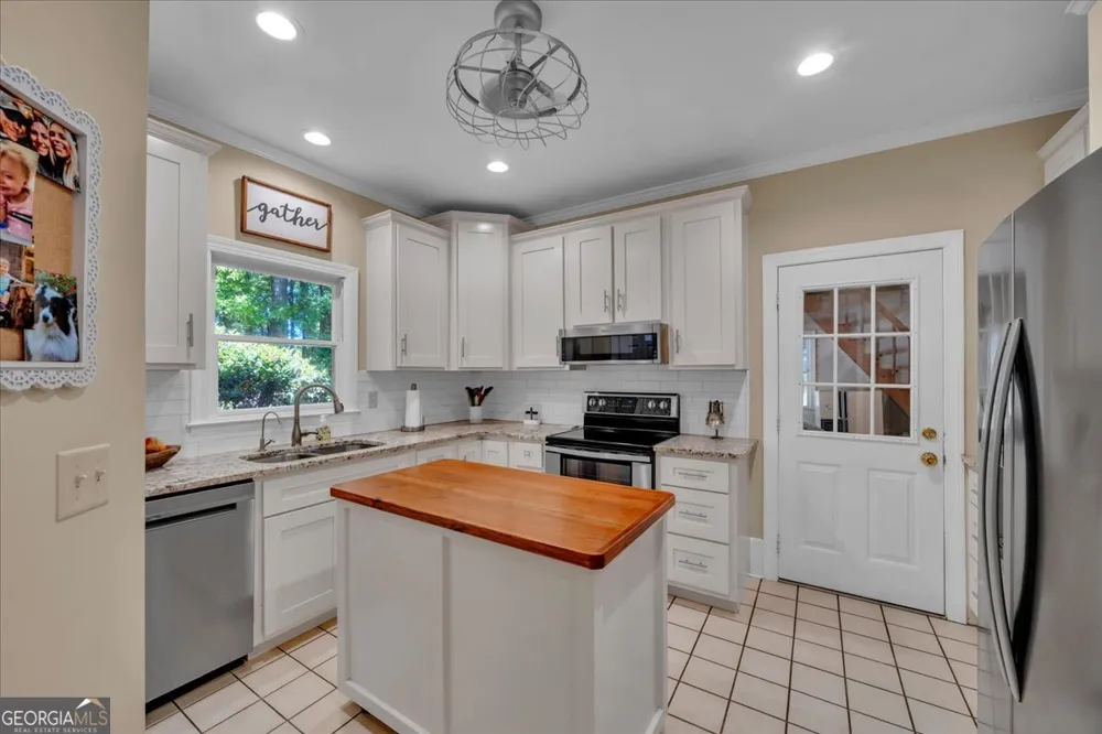 110 Kenneth DR Dublin, GA 31021