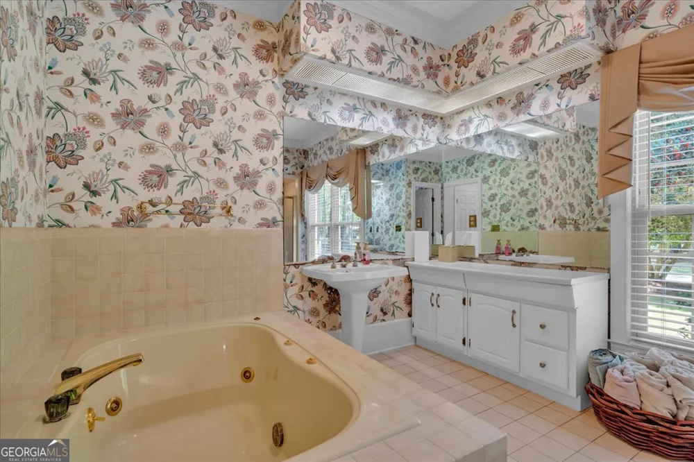 110 Kenneth DR Dublin, GA 31021