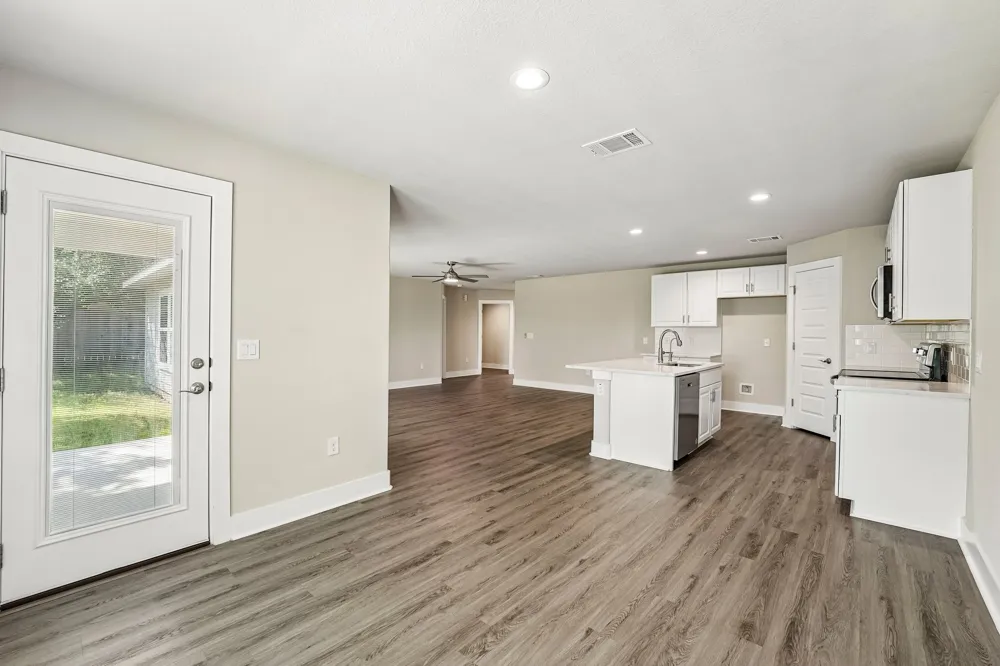 20102 Lee Lane Lago Vista, TX 78645