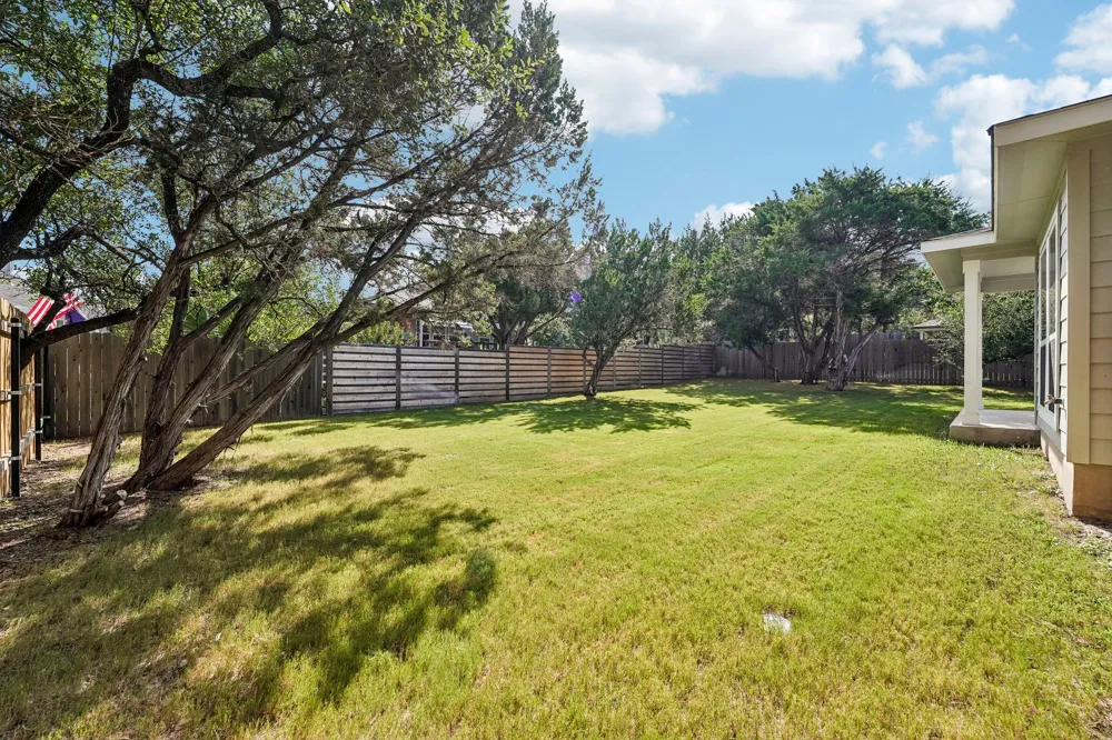 20102 Lee Lane Lago Vista, TX 78645