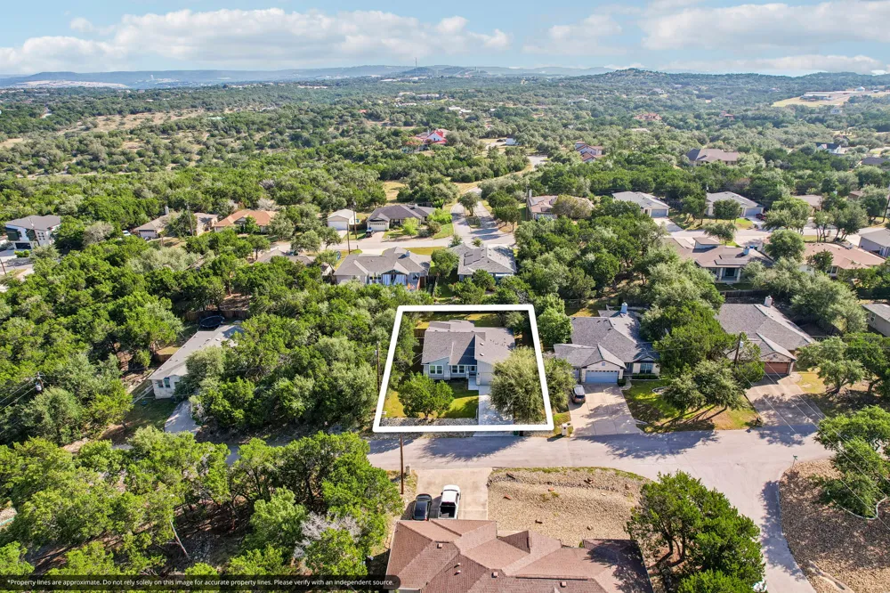 20102 Lee Lane Lago Vista, TX 78645