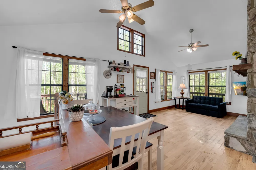 294 Brookwood LN Clarkesville, GA 30523