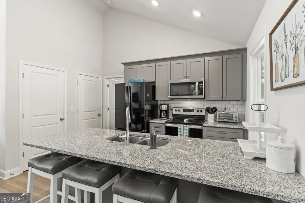 114 Council Oak LOOP Waleska, GA 30183