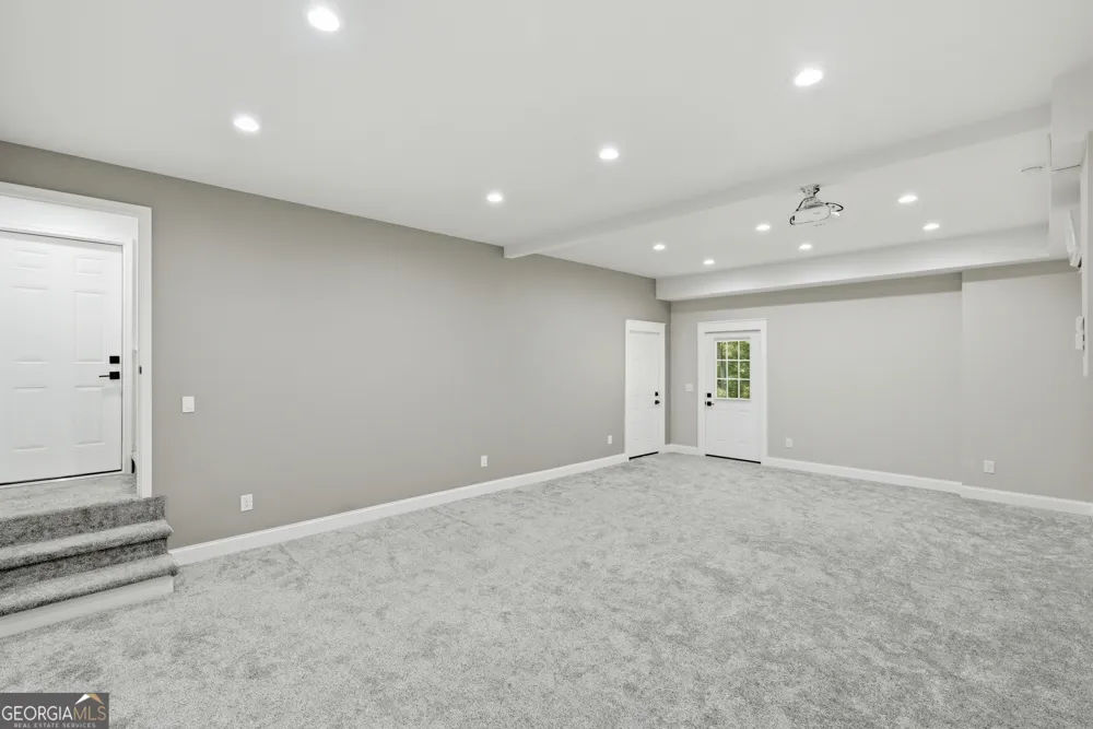 357 Orchard WAY SE Calhoun, GA 30701