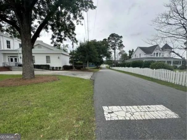 107 Singleton AVE Sylvania, GA 30467