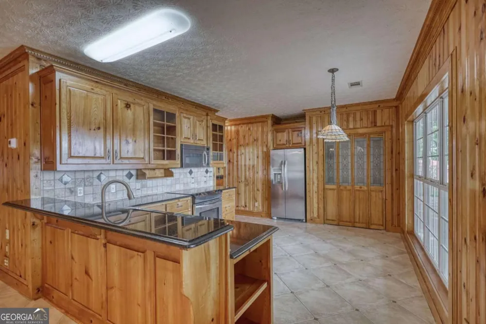 255 Old Hardy Farm RD Jackson, GA 30233