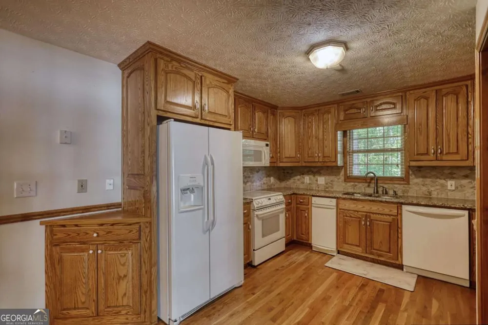 255 Old Hardy Farm RD Jackson, GA 30233