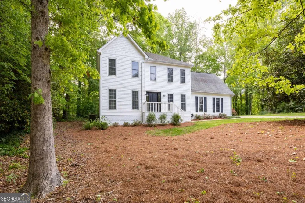 12 Indian Lake CT Hiram, GA 30141