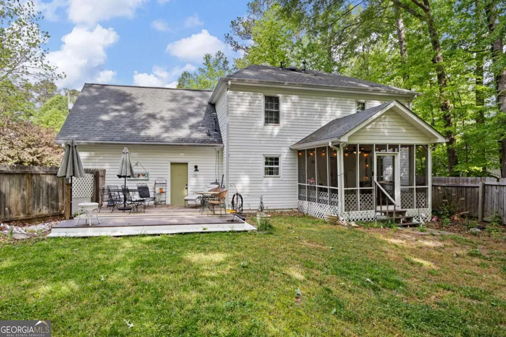 12 Indian Lake CT Hiram, GA 30141