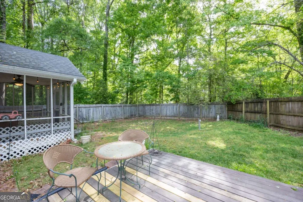 12 Indian Lake CT Hiram, GA 30141
