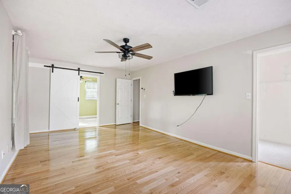 12 Indian Lake CT Hiram, GA 30141