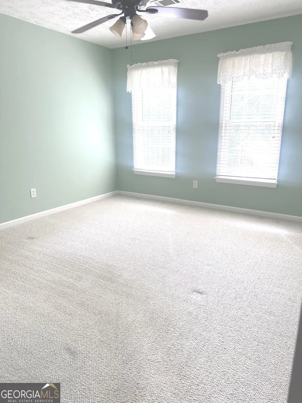 12 Indian Lake CT Hiram, GA 30141