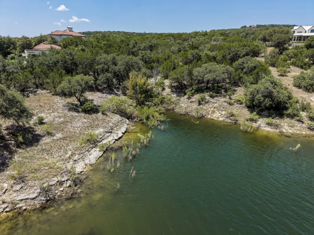 305 Angel Song Cove Spicewood, TX 78669