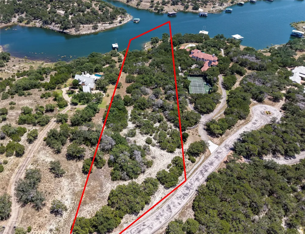 305 Angel Song Cove Spicewood, TX 78669