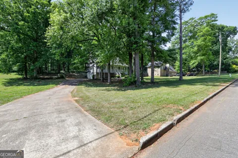 146 Camp Creek DR