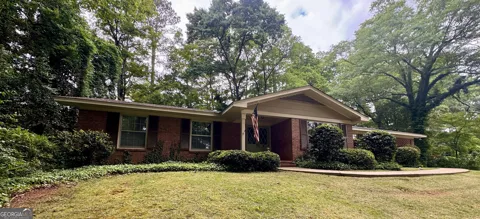 601 Cherokee RD