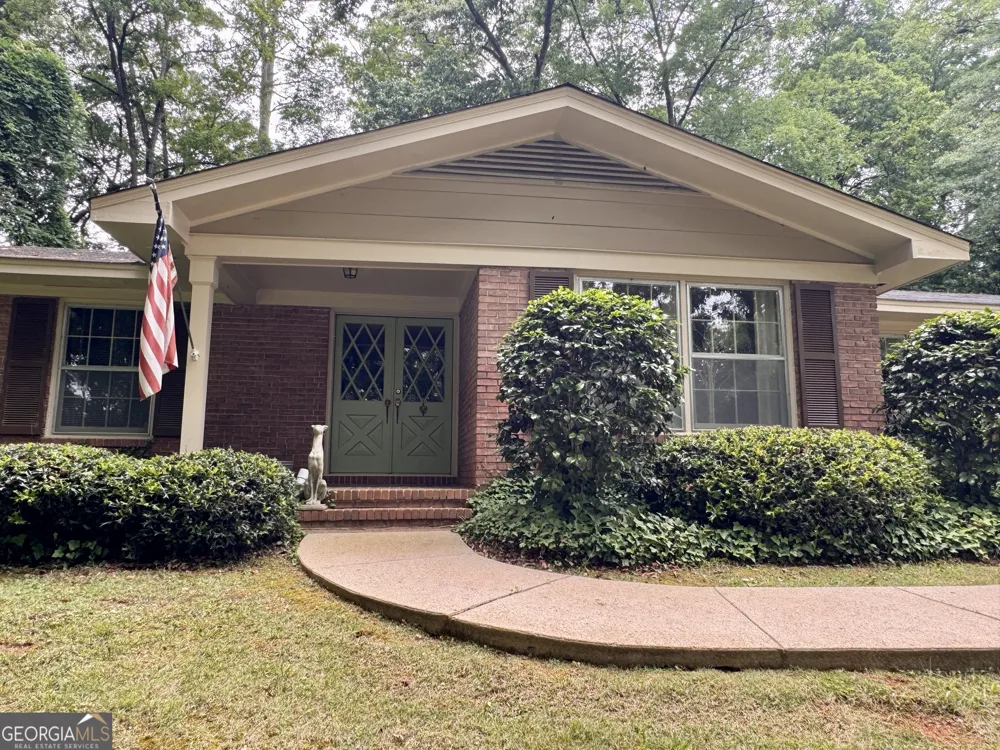 601 Cherokee RD LaGrange, GA 30240