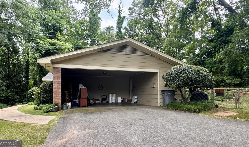 601 Cherokee RD LaGrange, GA 30240