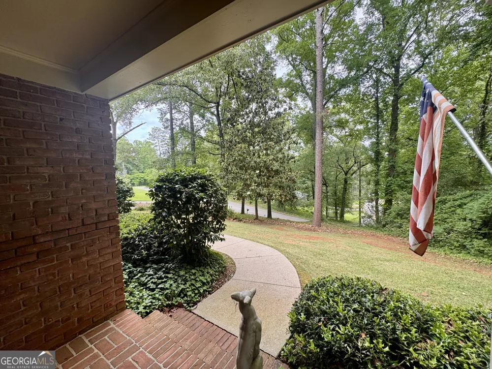 601 Cherokee RD LaGrange, GA 30240