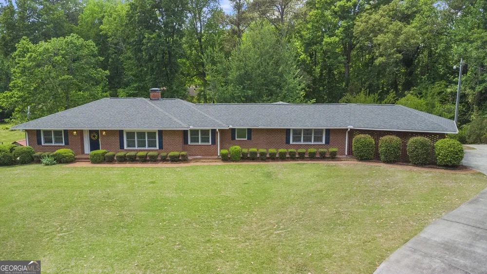 308 Cherokee RD Thomaston, GA 30286