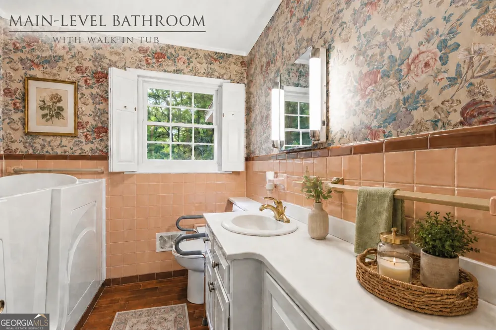 308 Cherokee RD Thomaston, GA 30286
