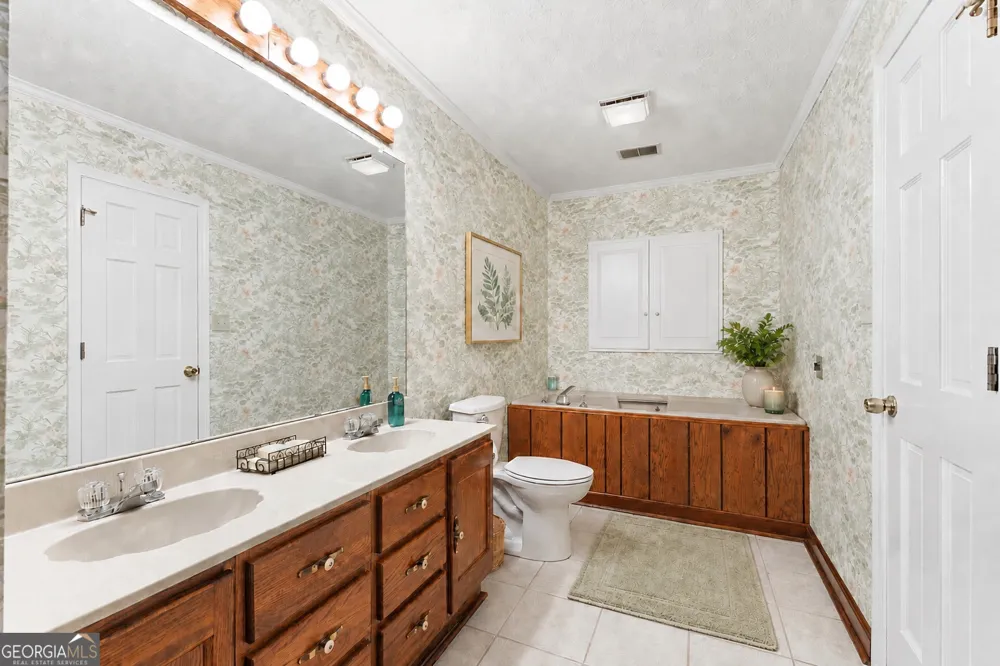 308 Cherokee RD Thomaston, GA 30286