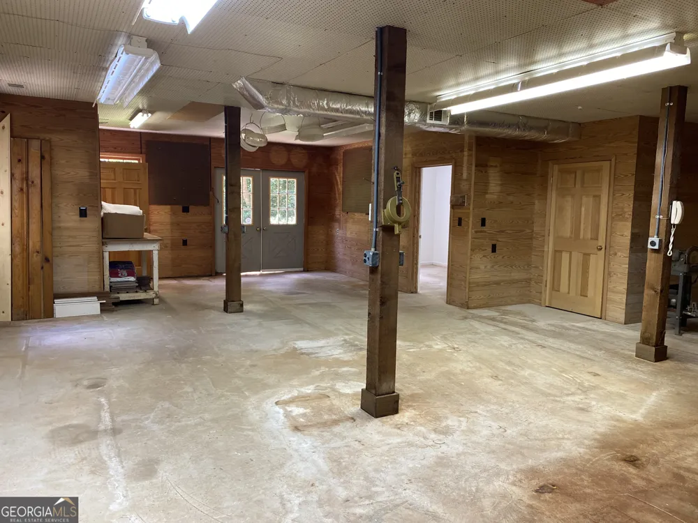 308 Cherokee RD Thomaston, GA 30286