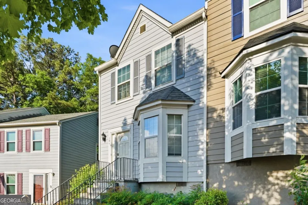 104 Lakestone CT Marietta, GA 30066