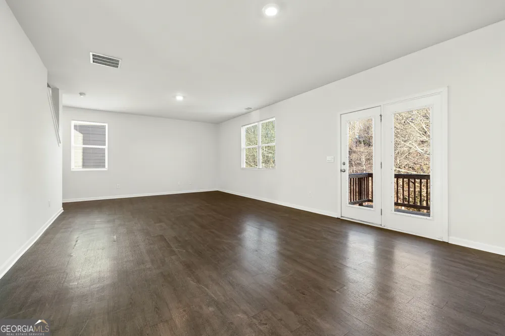 196 Embry BLVD Pendergrass, GA 30567