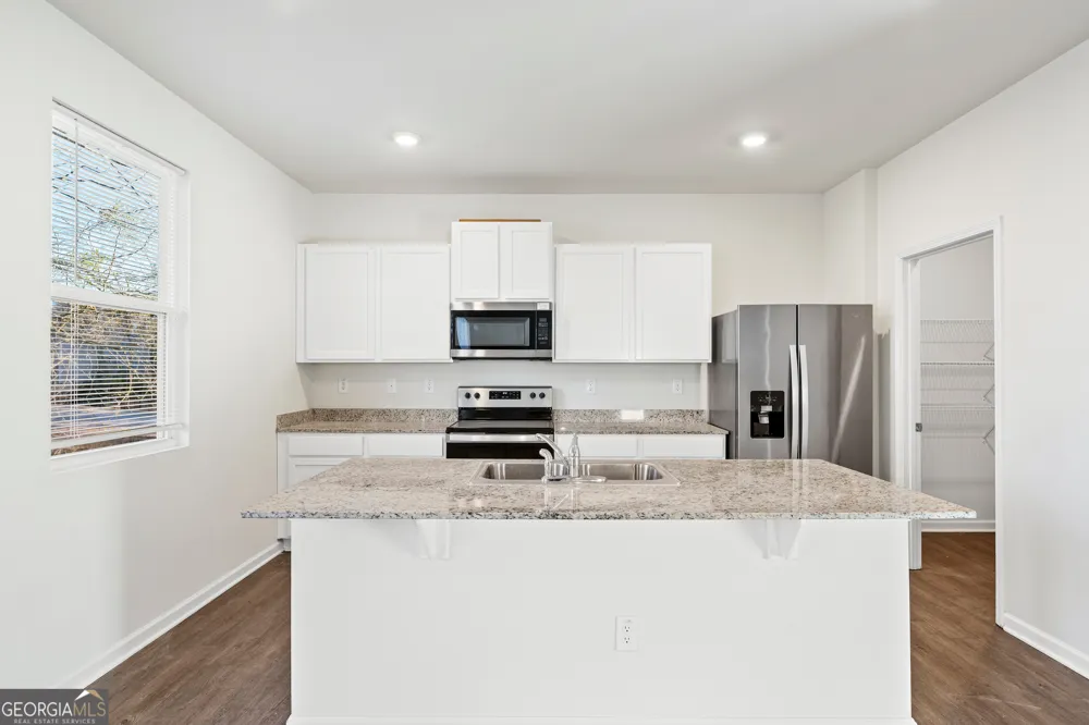 196 Embry BLVD Pendergrass, GA 30567