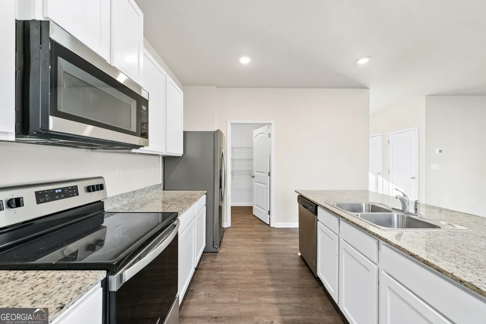 196 Embry BLVD Pendergrass, GA 30567