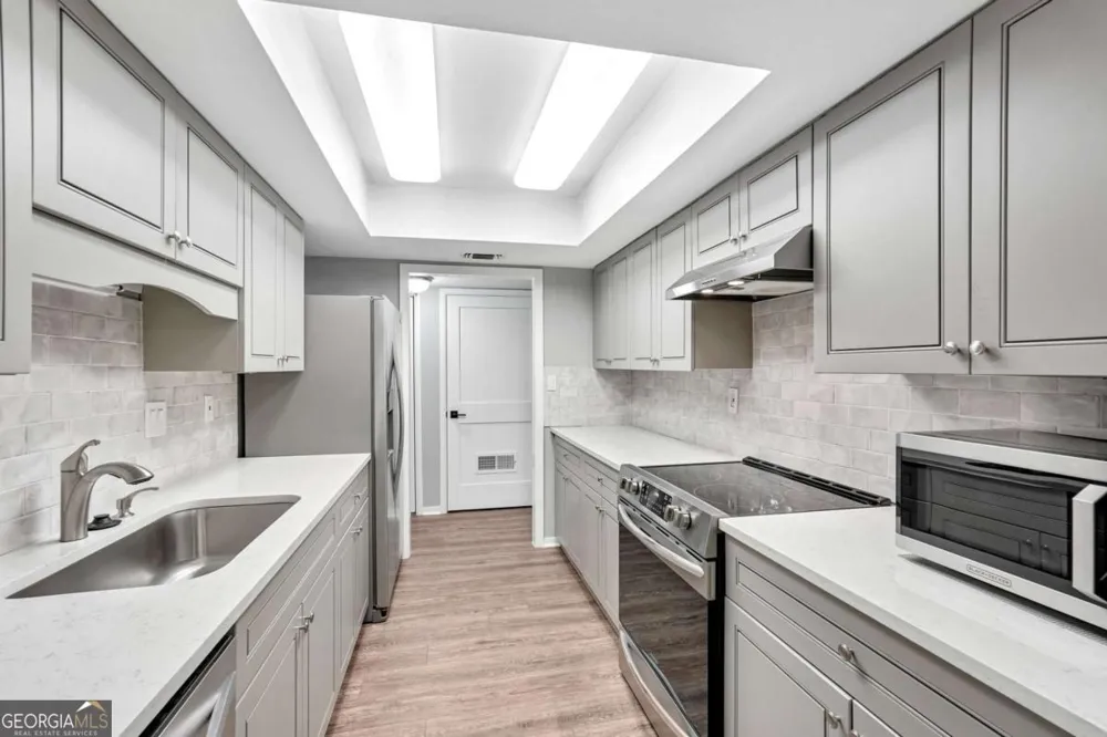 3019 Canyon Point CIR Roswell, GA 30076