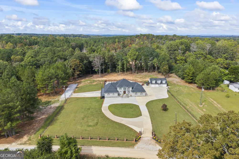 22 Anderson Thomas RD Martin, GA 30557