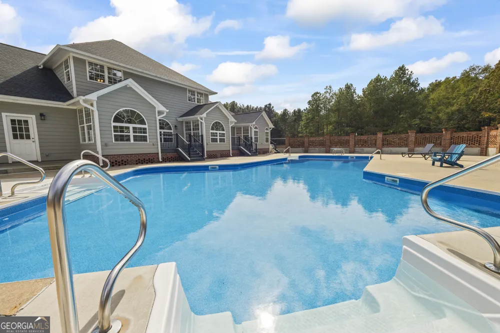 22 Anderson Thomas RD Martin, GA 30557
