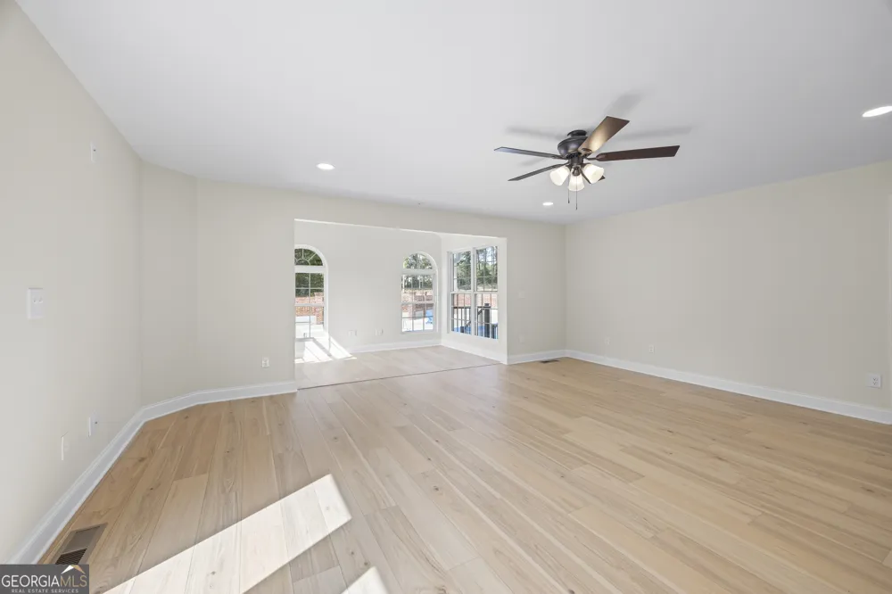 22 Anderson Thomas RD Martin, GA 30557