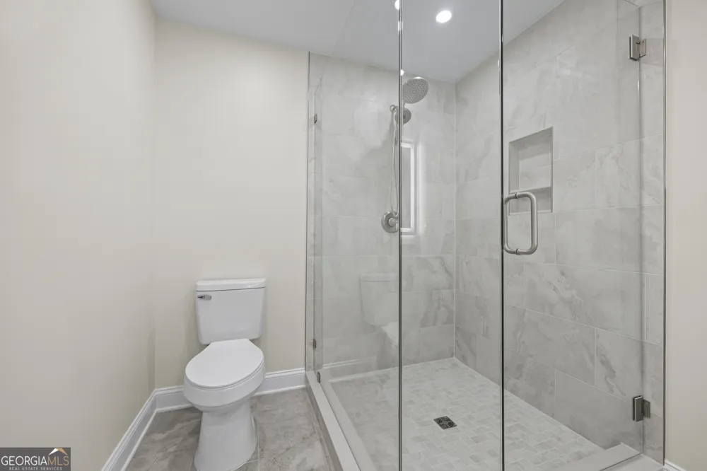 22 Anderson Thomas RD Martin, GA 30557