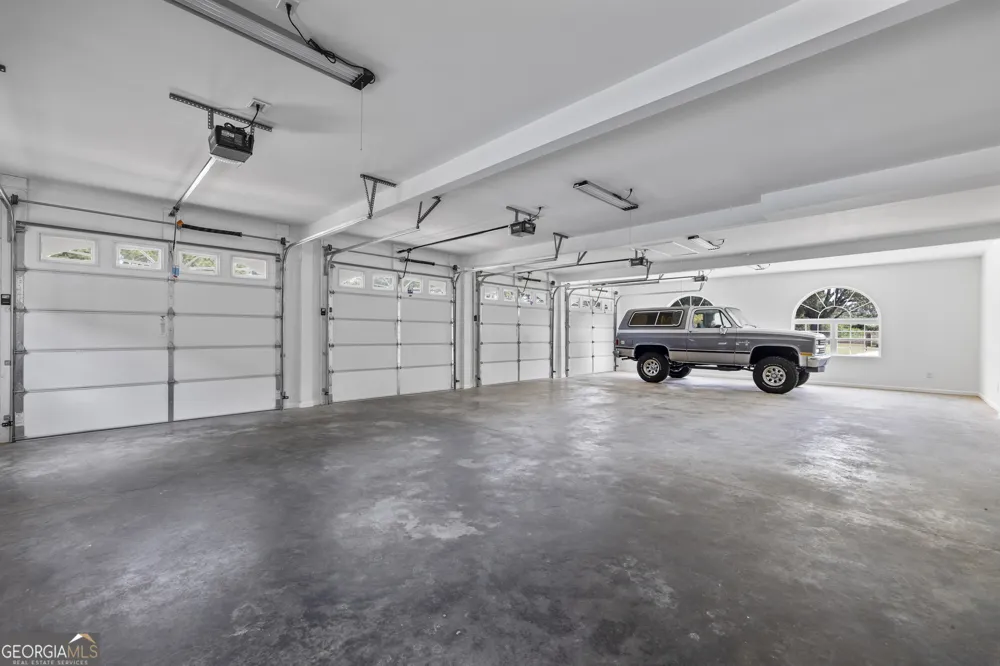 22 Anderson Thomas RD Martin, GA 30557