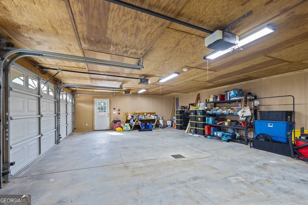 22 Anderson Thomas RD Martin, GA 30557