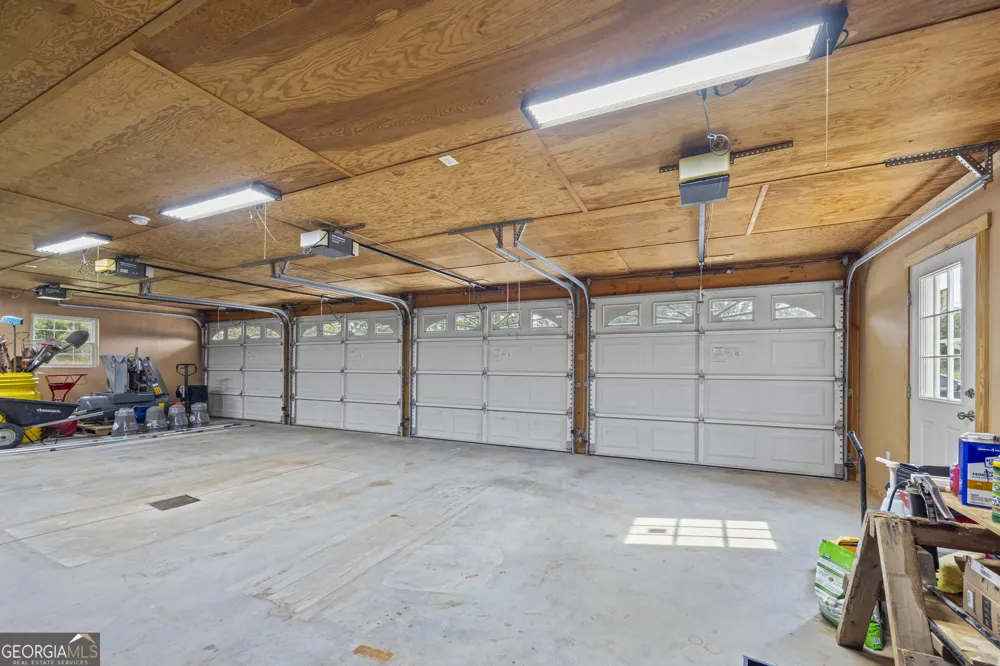 22 Anderson Thomas RD Martin, GA 30557