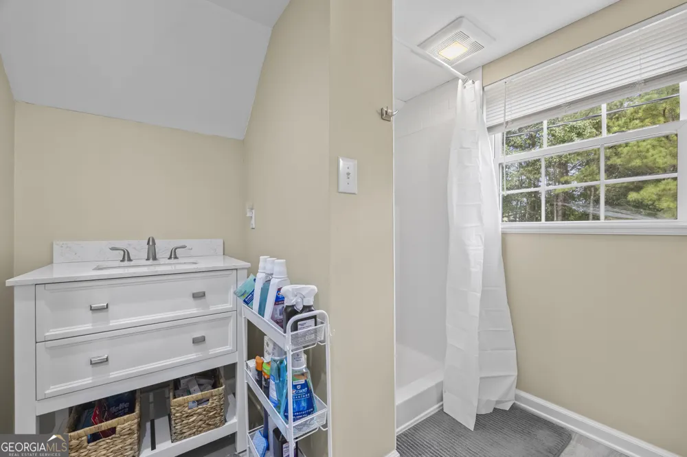 22 Anderson Thomas RD Martin, GA 30557
