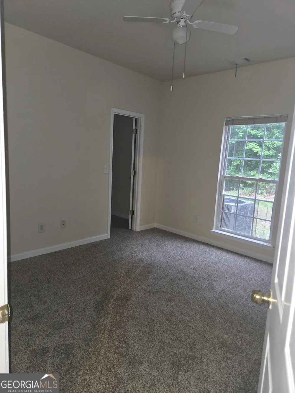 156 Red Bank RD Alpharetta, GA 30004