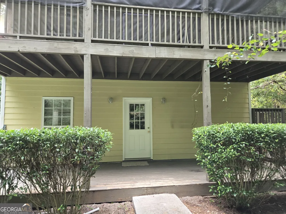 156 Red Bank RD Alpharetta, GA 30004