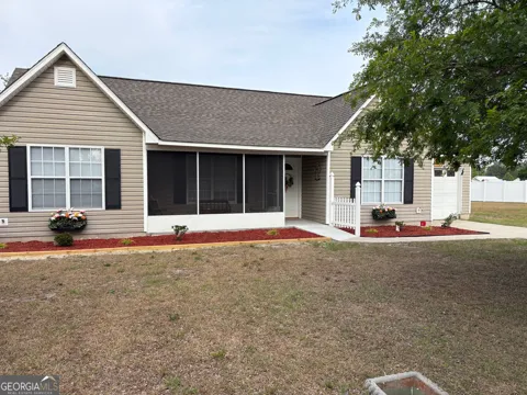 6663 Pine Ridge CIR