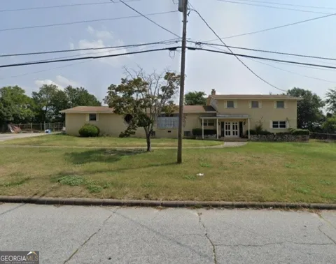 147 Golden AVE