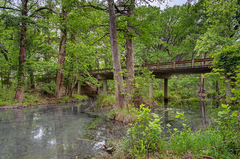 200 E Meadow Lane Wimberley, TX 78676