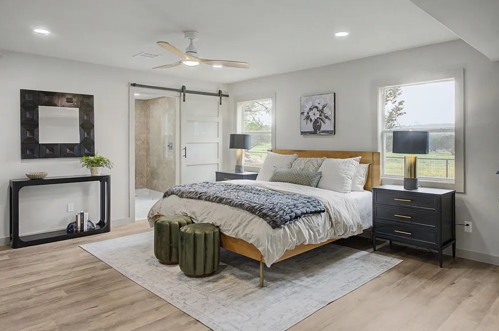 200 E Meadow Lane Wimberley, TX 78676