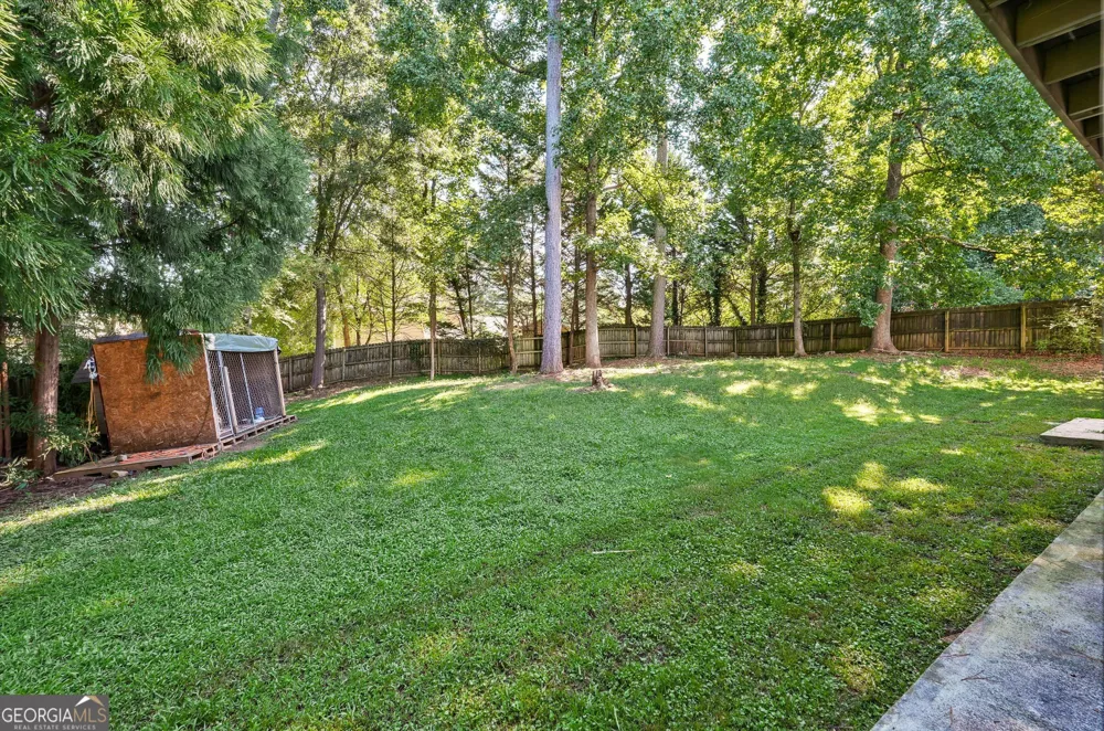 2170 Thorndale DR SW Lilburn, GA 30047